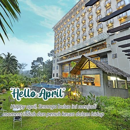 Famvida Hotel Lubuklinggau Luaran gambar