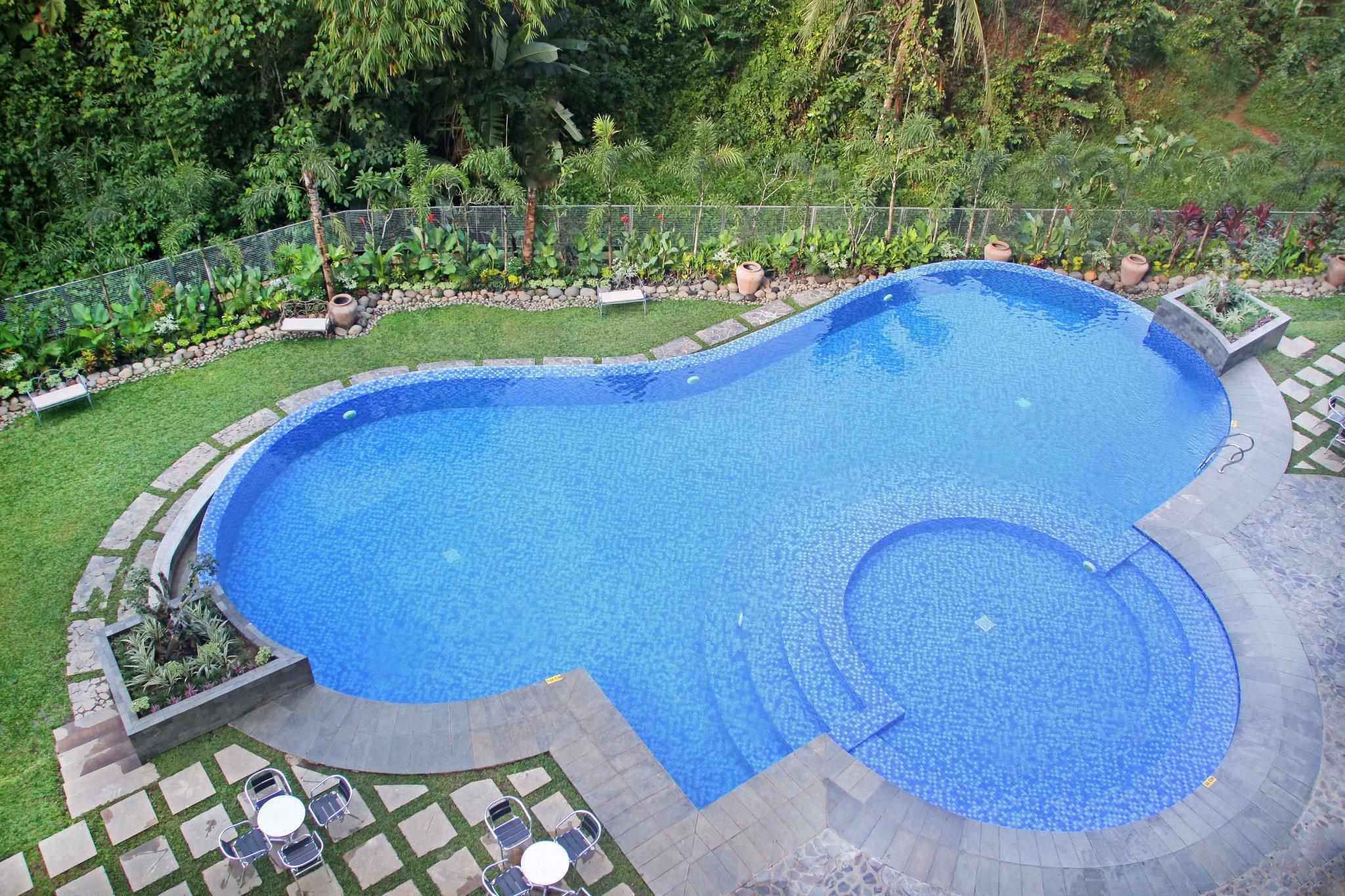 Famvida Hotel Lubuklinggau Luaran gambar