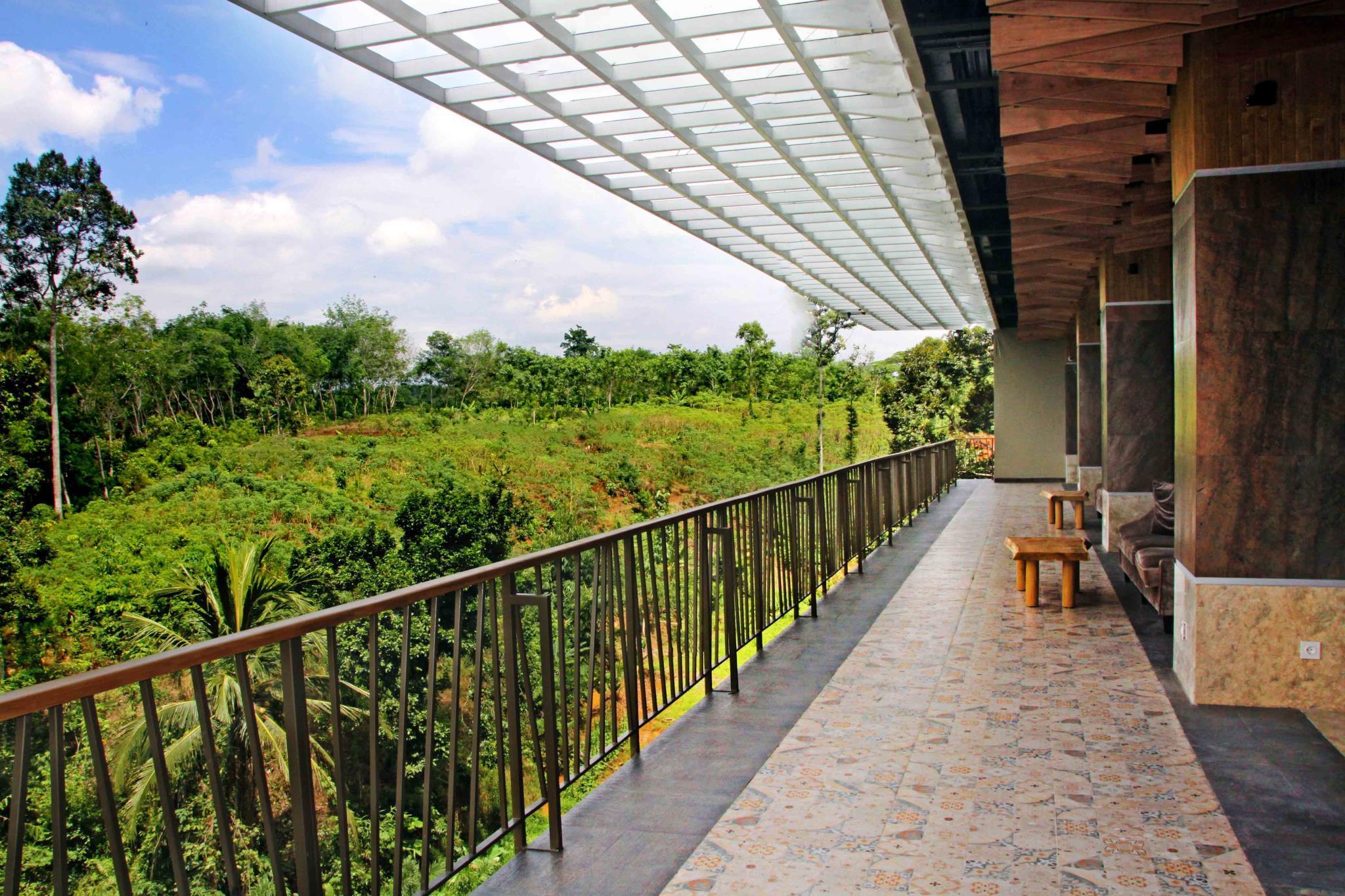 Famvida Hotel Lubuklinggau Luaran gambar