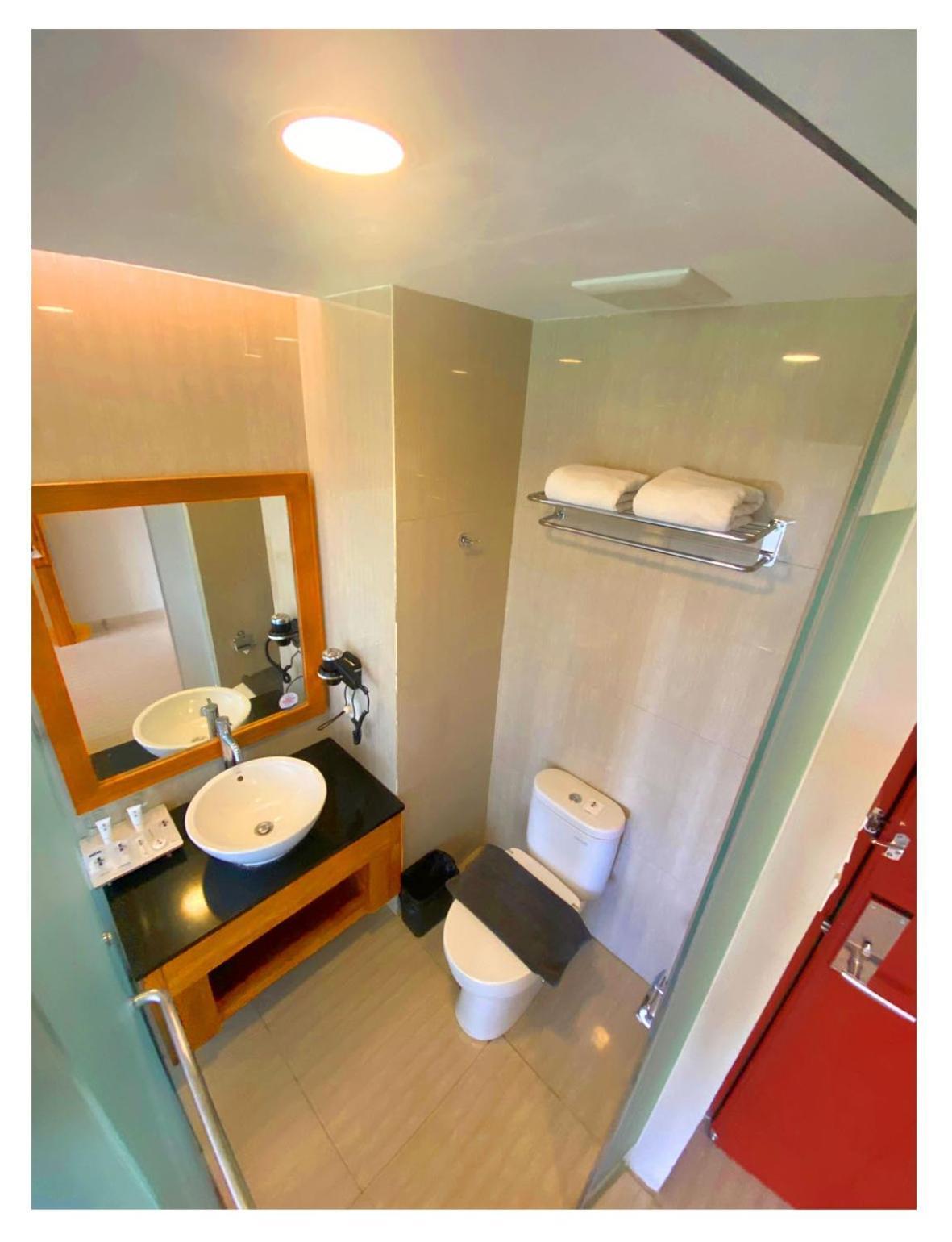 Famvida Hotel Lubuklinggau Luaran gambar