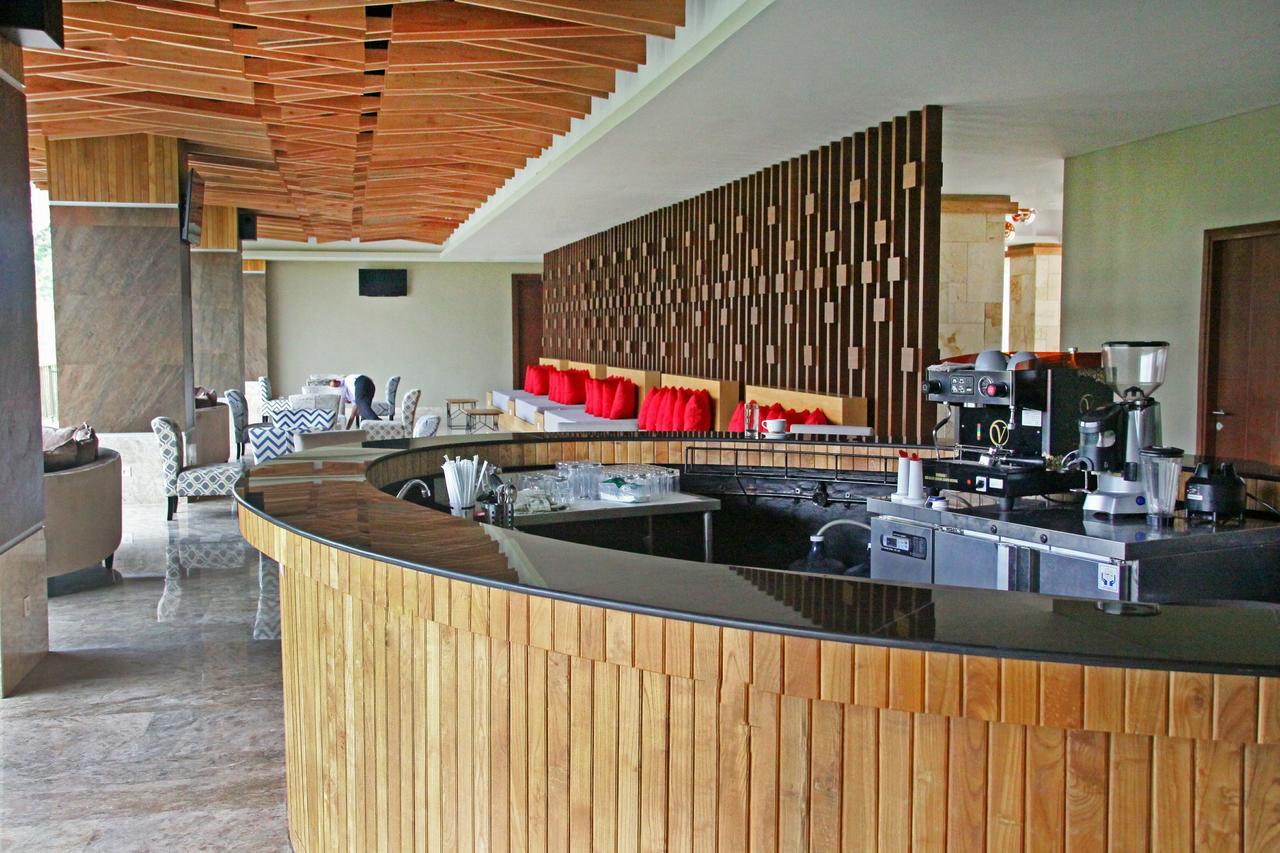 Famvida Hotel Lubuklinggau Luaran gambar