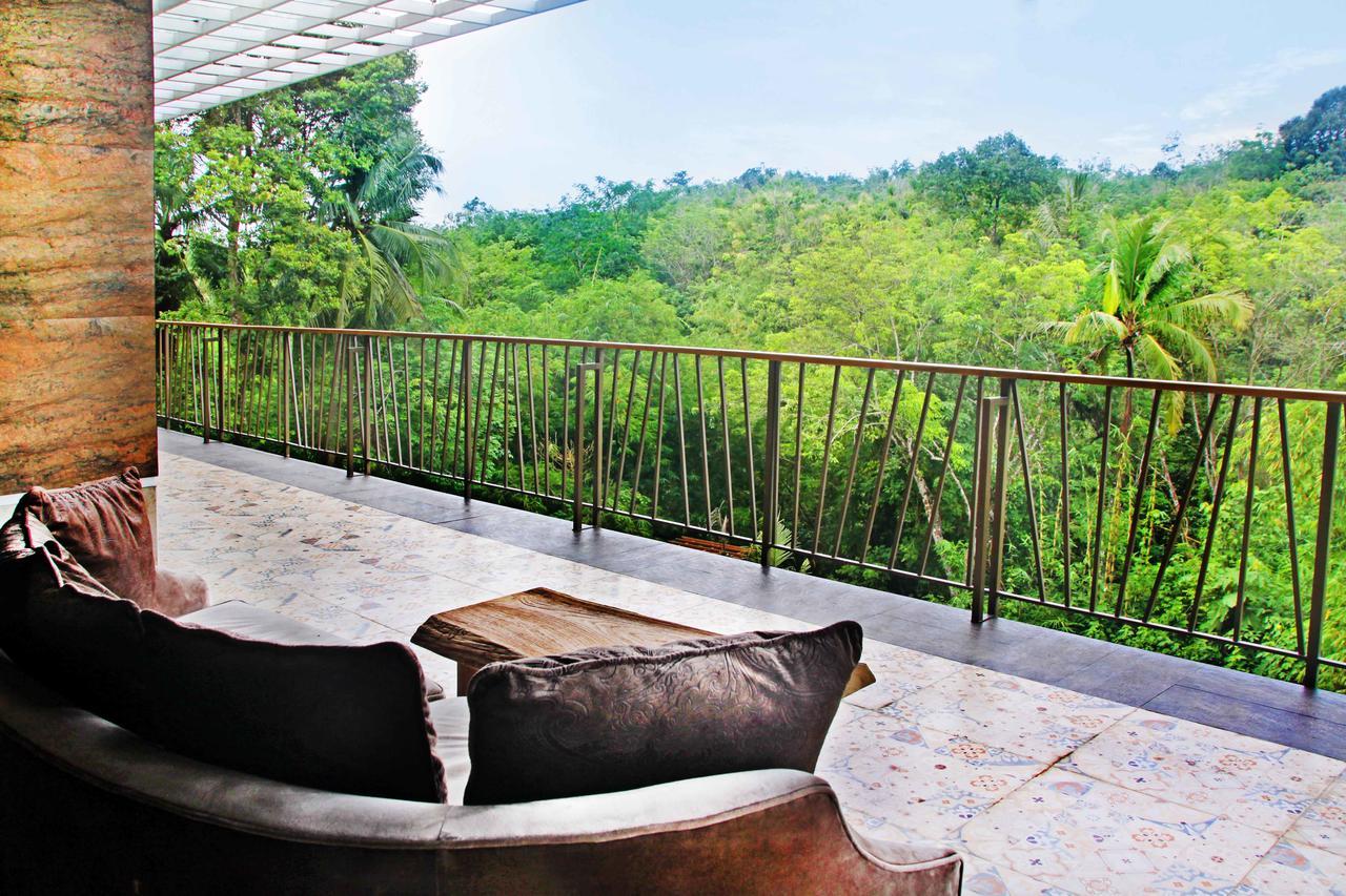 Famvida Hotel Lubuklinggau Luaran gambar
