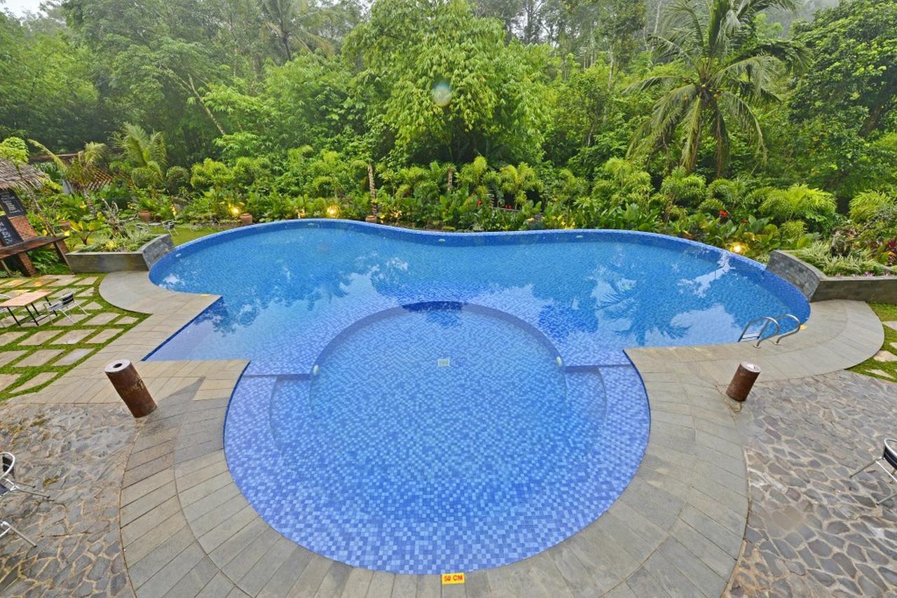 Famvida Hotel Lubuklinggau Bilik gambar