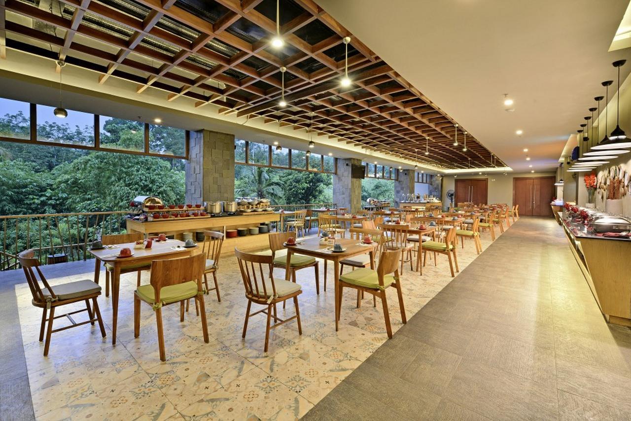 Famvida Hotel Lubuklinggau Luaran gambar