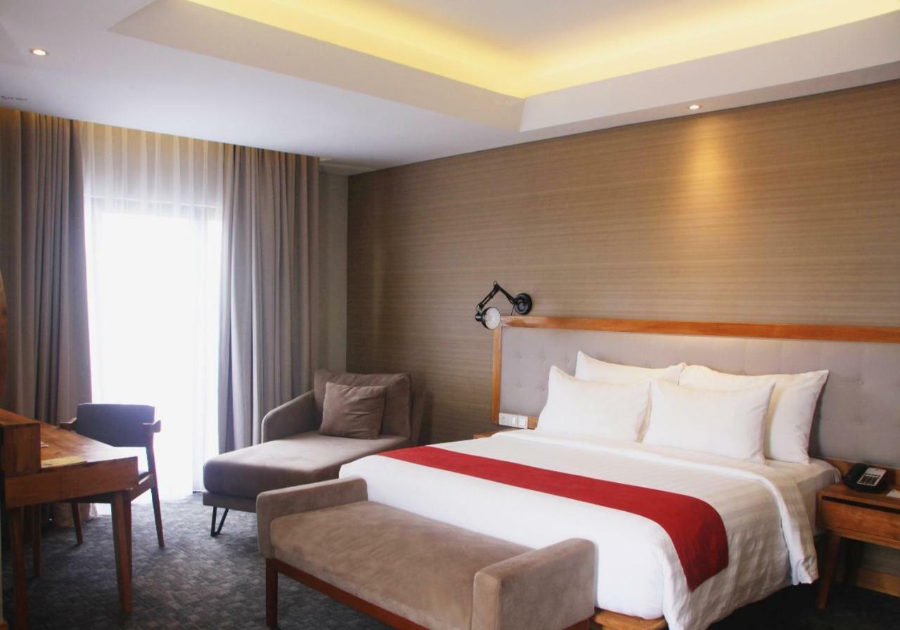 Famvida Hotel Lubuklinggau Luaran gambar